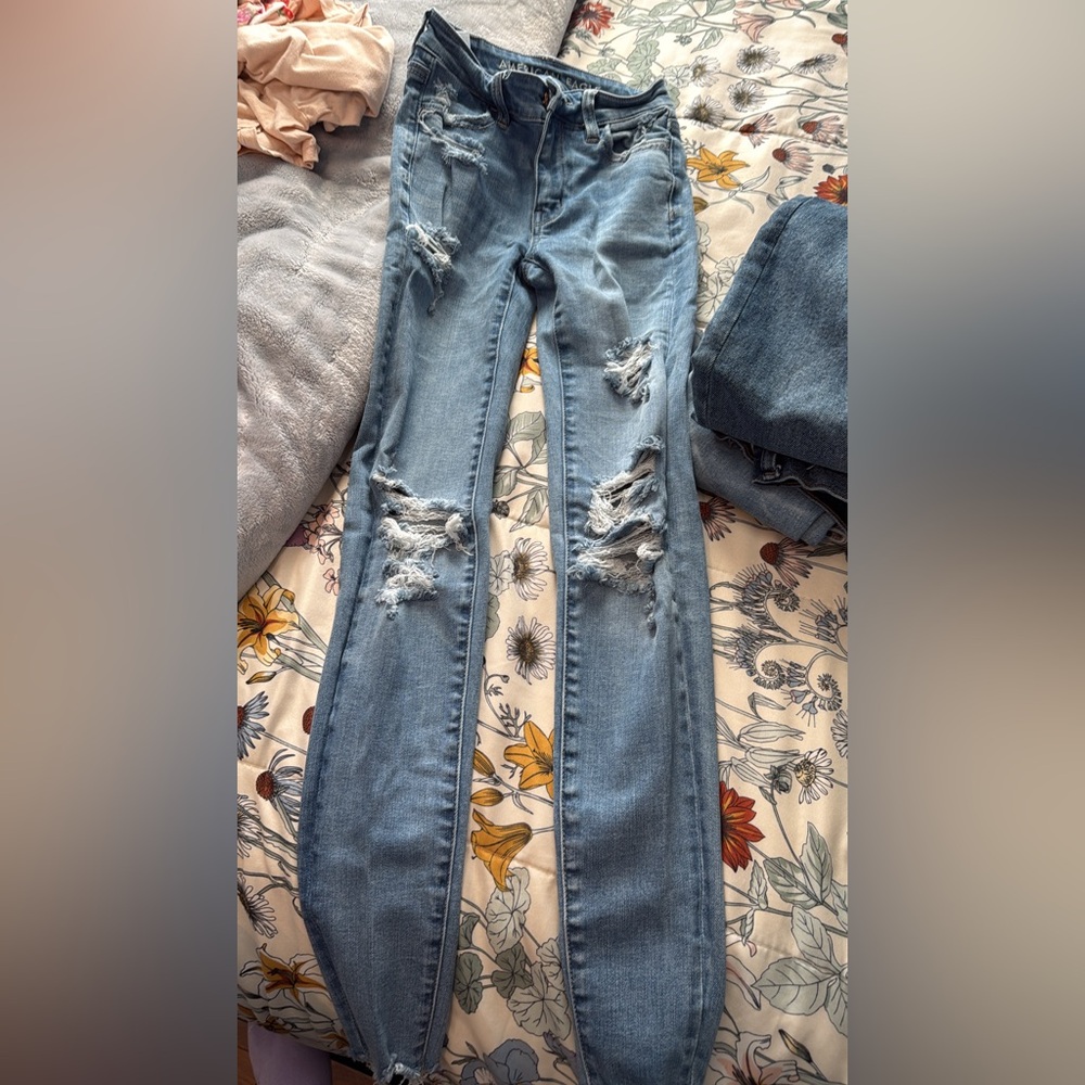 Trendy Light Blue Distressed Skinny Jeans